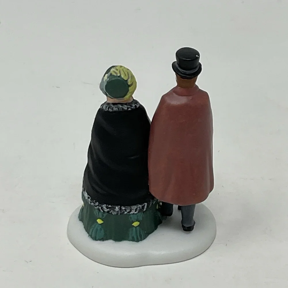 Dept 56 Dickens Village A Gentleman And Lady Christmas 56.58559